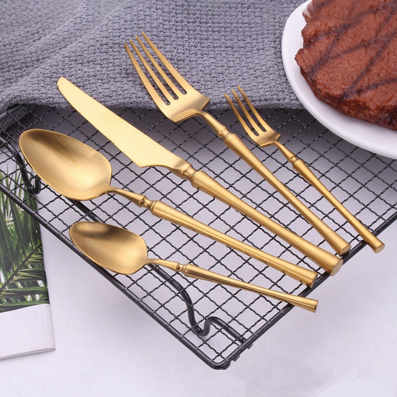 2019 New Gold Cutlery Knives Sets Spoons Forks and Knives 304 Stainless Steel Western