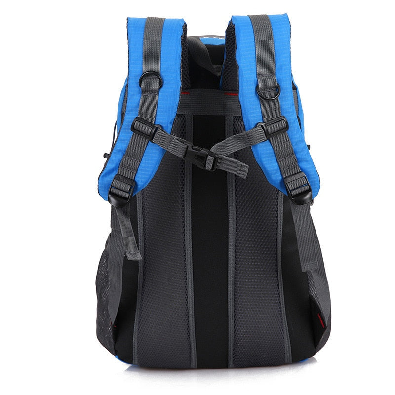 Quality Nylon Waterproof Travel Backpacks Men Climbing Travel Bags Hiking